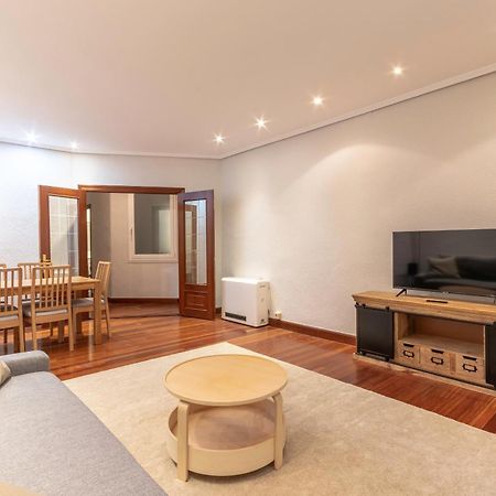 Apartamento Uribitarte Bilbao Eksteriør billede