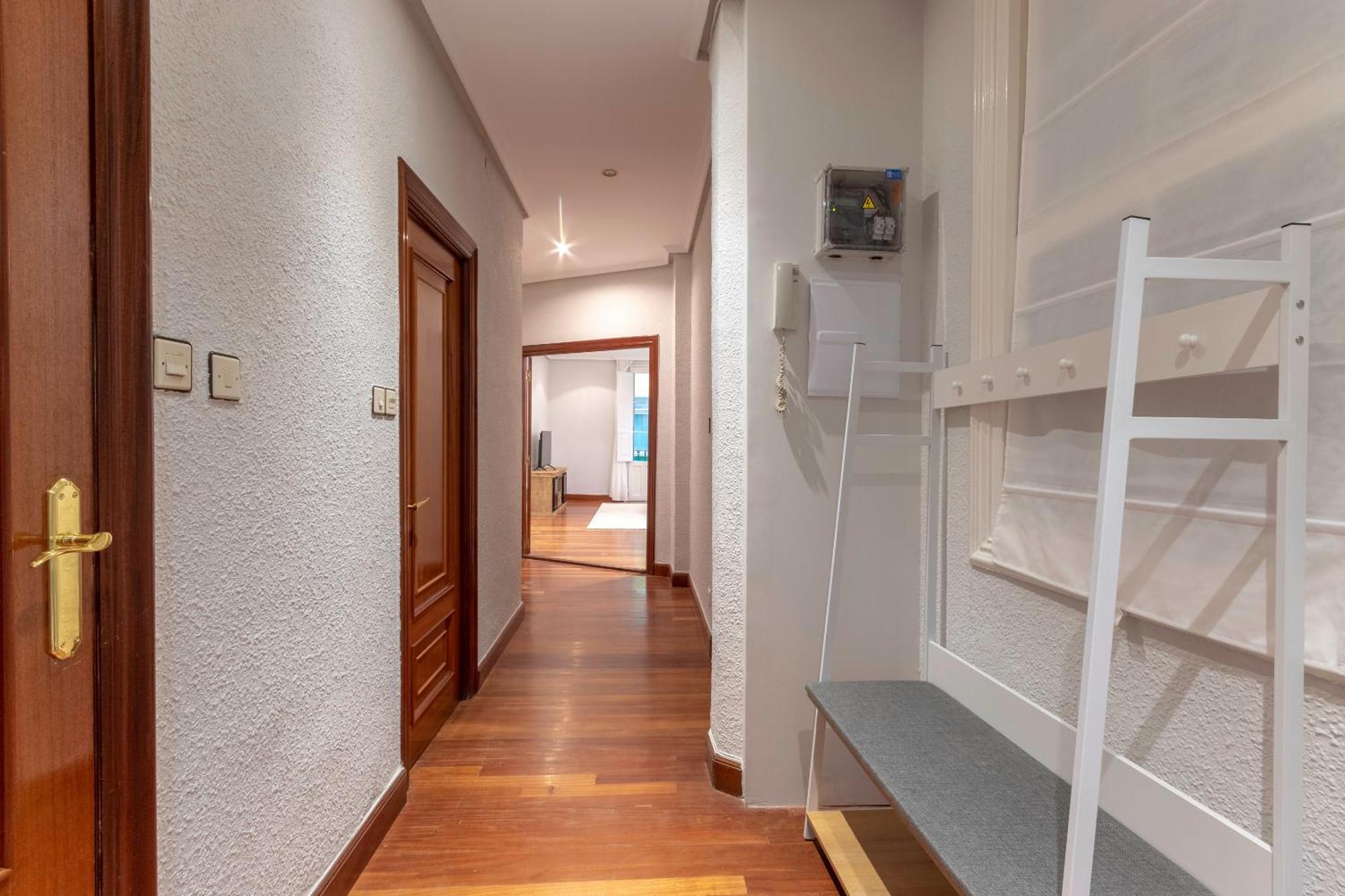 Apartamento Uribitarte Bilbao Eksteriør billede