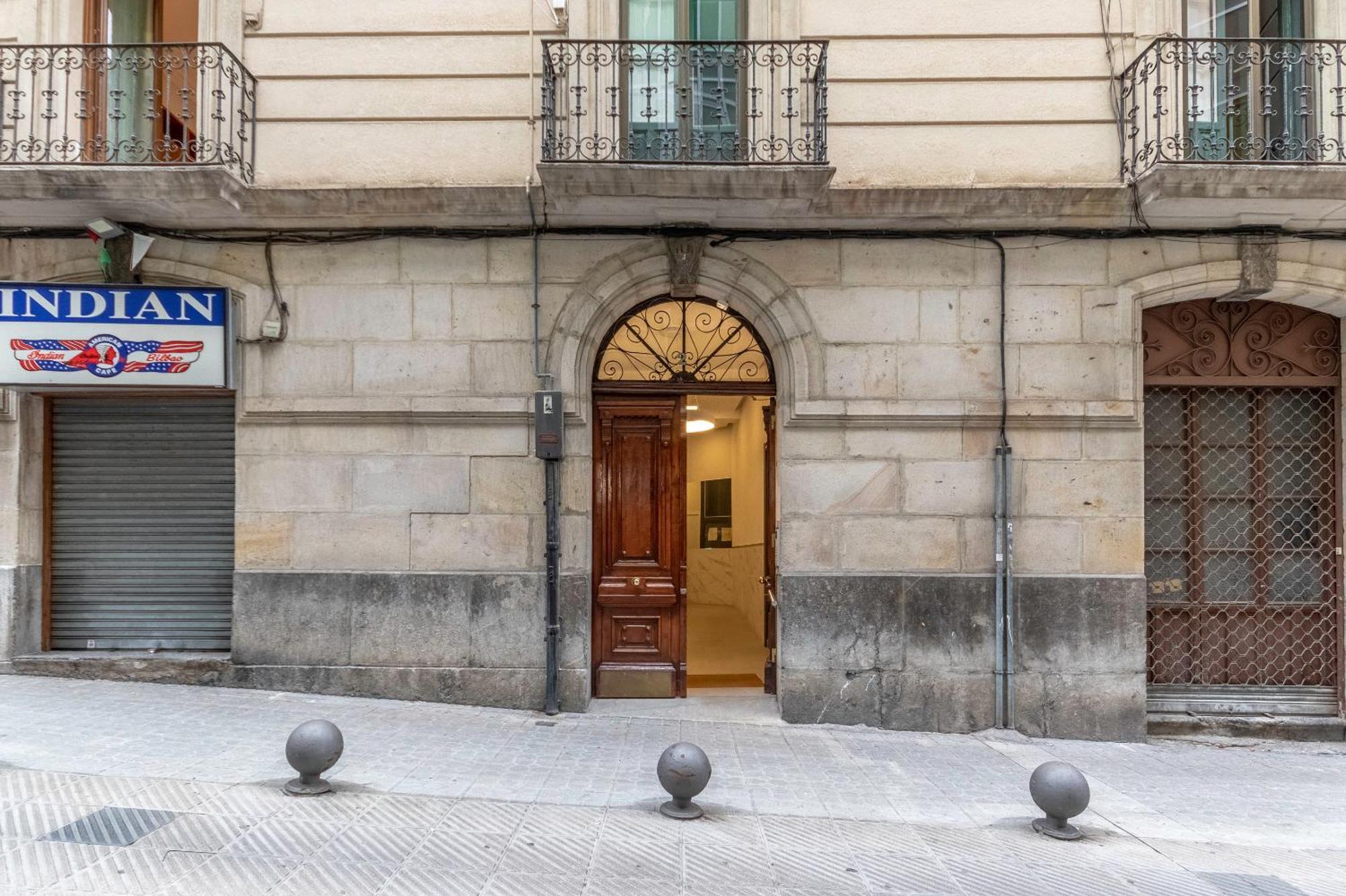 Apartamento Uribitarte Bilbao Eksteriør billede